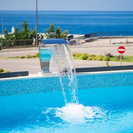 Exclusive Hotel 4*