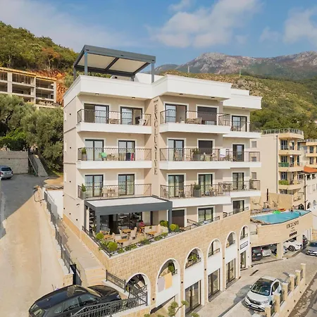 Exclusive Hotel Budva